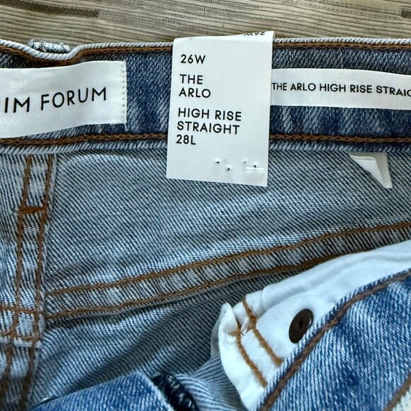 Aritzia Denim Forum The Arlo Hi-rise Straight Jean - Picture 11 of 12